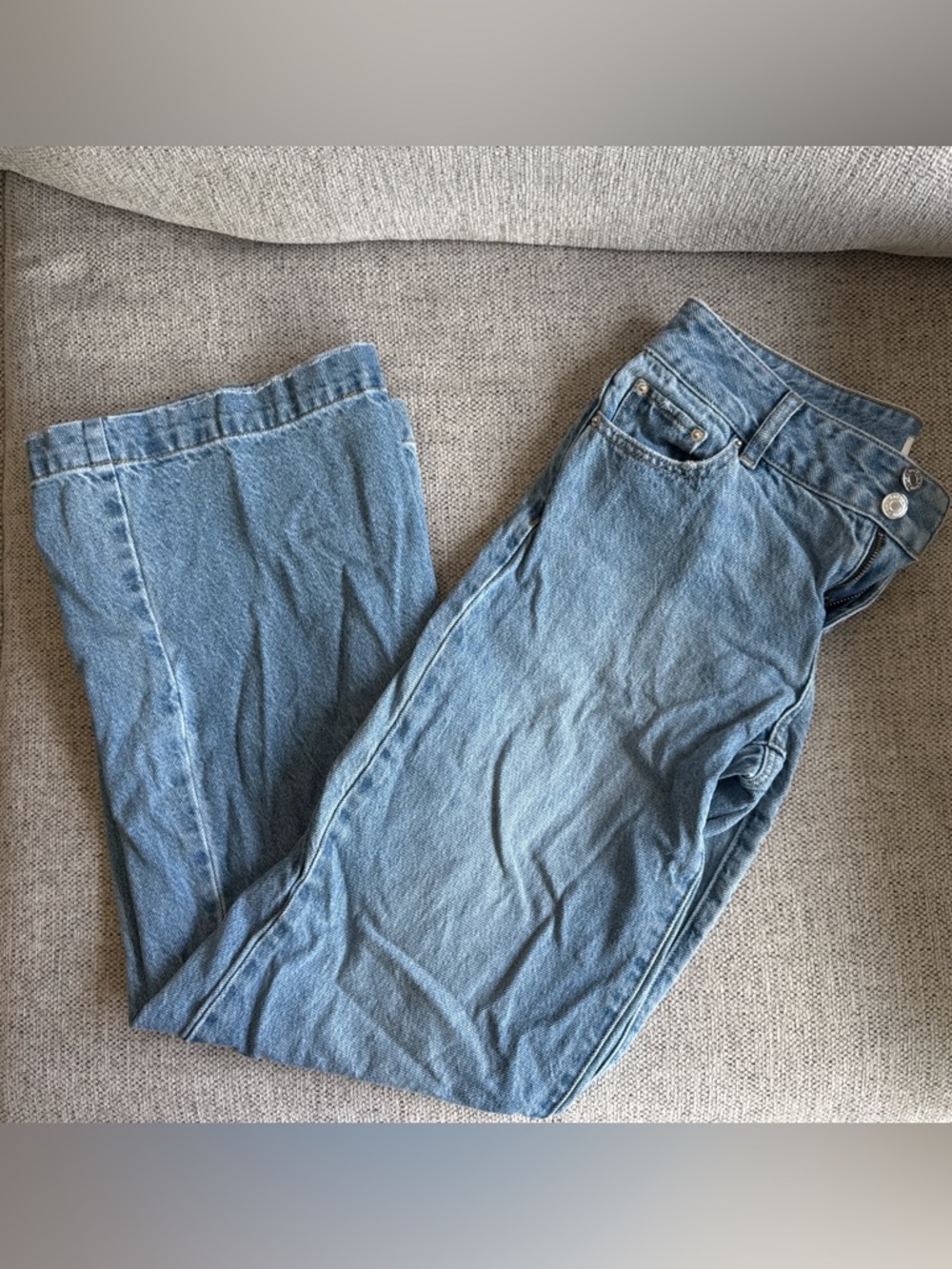 PacSun Casey Jeans with fold over pocket - Picture 3 of 7